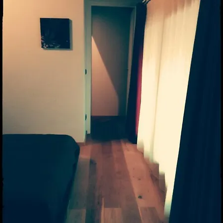 Bed In Bourg *