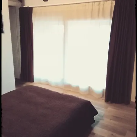 Bed In Bourg Pensión Moncalieri